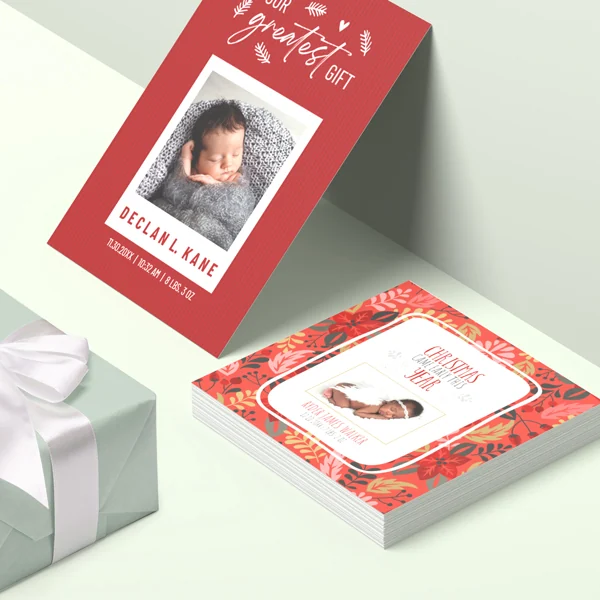 Anuncios de nacimiento navideños