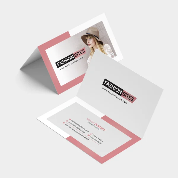 Tarjetas de visita plegadas